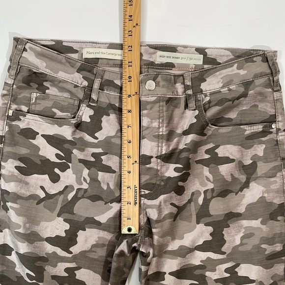 Anthropologie Pilcro Camo Print Pants Size 32P High Rise Skinny EUC - Picture 9 of 13